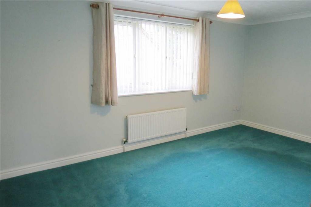 Bedroom 1: