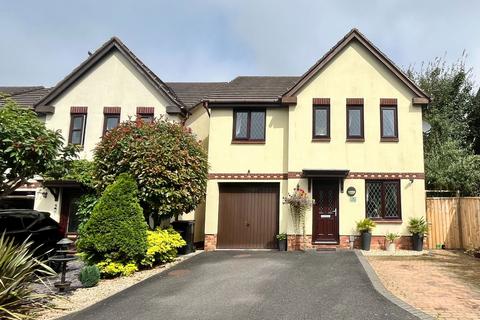 7 Brecon Close, Paignton, TQ4 7GF