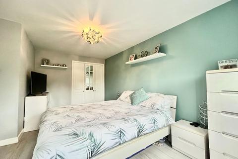 7 Brecon Close, Paignton, TQ4 7GF