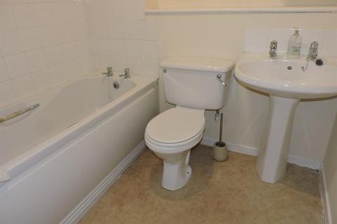 1 bedroom flat for sale, Carisbrooke Court Osbourne Road, Dartford, Kent