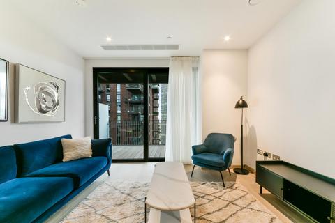 2 bedroom flat for sale, Legacy Building, Embassy Gardens, Nine Elms, SW11