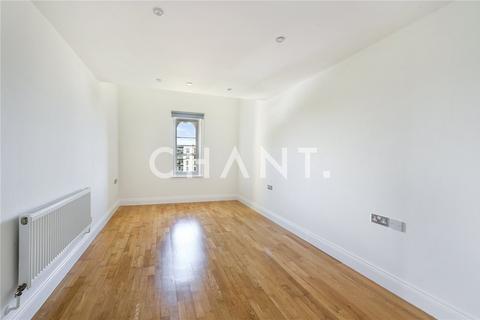 3 bedroom apartment to rent, Princess Park Manor, London, N11