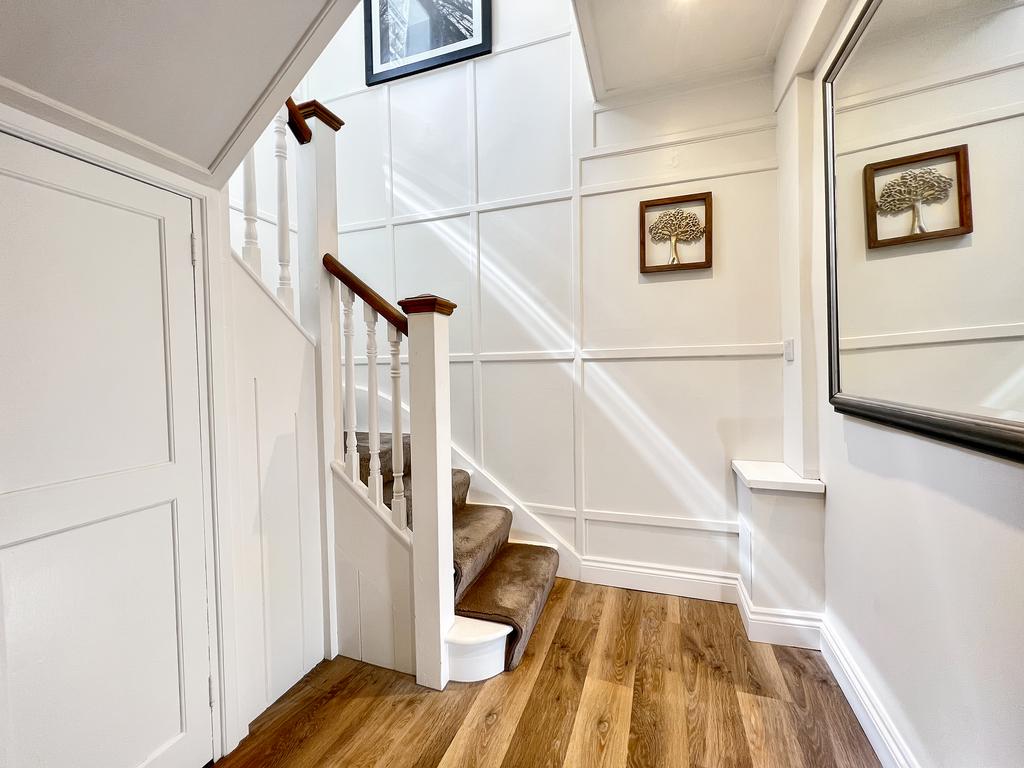 Ground Floor Entrance/Reception Hall