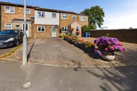 2 bedroom terraced house for sale, Booth Close, Pattishall, NN12