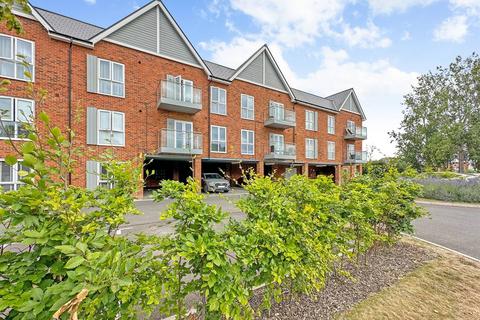 2 bedroom apartment for sale, Steel Close, Herne Bay