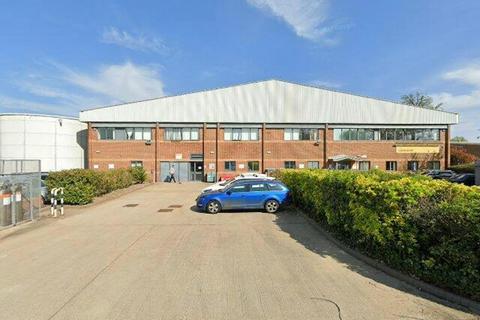 Warehouse to rent, Unit A Shears Way, Brooklands Close, Sunbury-on-Thames, TW16 7EE