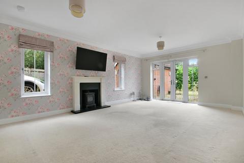 5 bedroom detached house for sale, Streatfield Place, East Grinstead, RH19