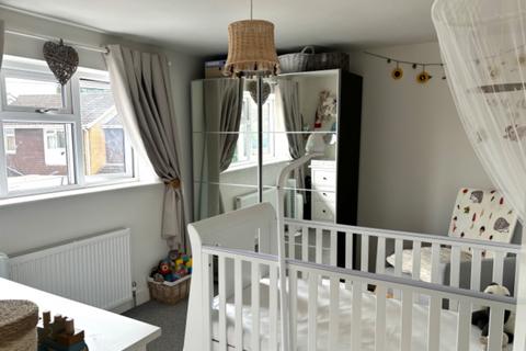 10a Burbush Close, Holbury, Southampton, SO45 2HU