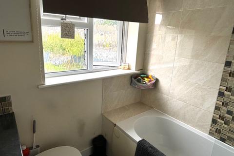 10a Burbush Close, Holbury, Southampton, SO45 2HU