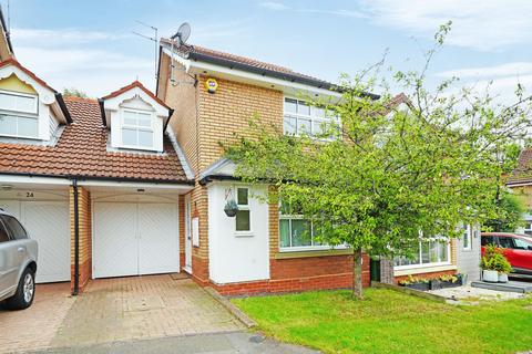 25 Austcliff Drive, Solihull, B91 3XT