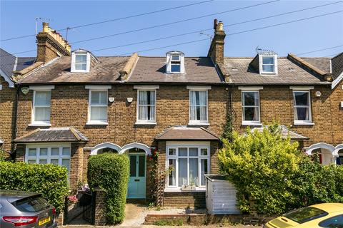 67 Gloucester Road, Richmond, TW9 3BT