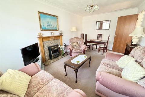 26 Hewitt Road, Poole, BH15 4QG