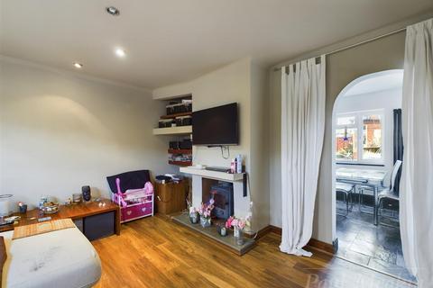 7 Leigh Crescent, New Addington, Croydon, CR0 0RL