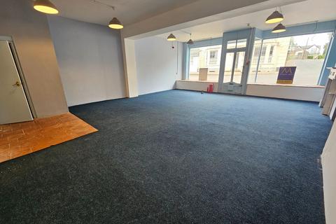 Studio to rent, South Molton EX36