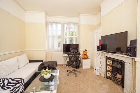 1 bedroom flat for sale, De Cham Road, St. Leonards-On-Sea