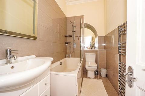 1 bedroom flat for sale, De Cham Road, St. Leonards-On-Sea