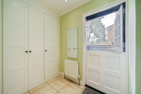 26 Ollerton, Bracknell, RG12 7RA