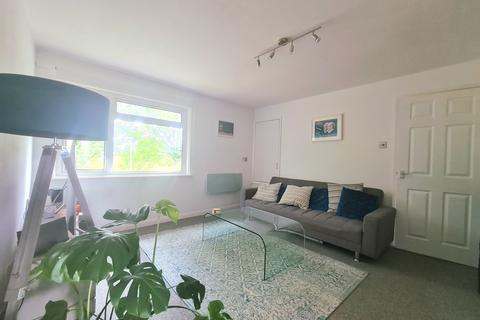 1 bedroom maisonette for sale, Deane Gardens, Lee-on-the-Solent, Hampshire, PO13