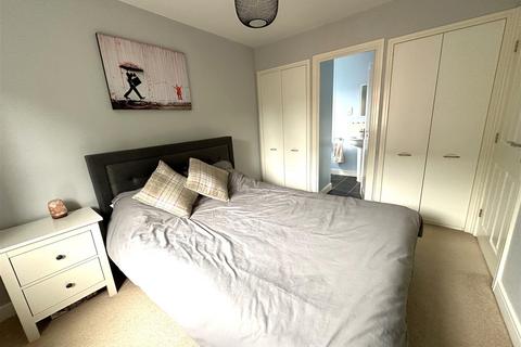 111 Barley Leaze, Allington, Chippenham, SN14 6GW