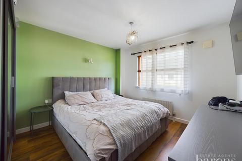 7 Bay Tree Way, Basingstoke, RG21 5QG