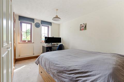 4 Badger Close, Portslade, Brighton, BN41 2EQ