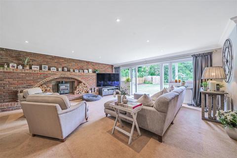 5 bedroom detached house for sale, Forest Drive, Kingswood, Surrey