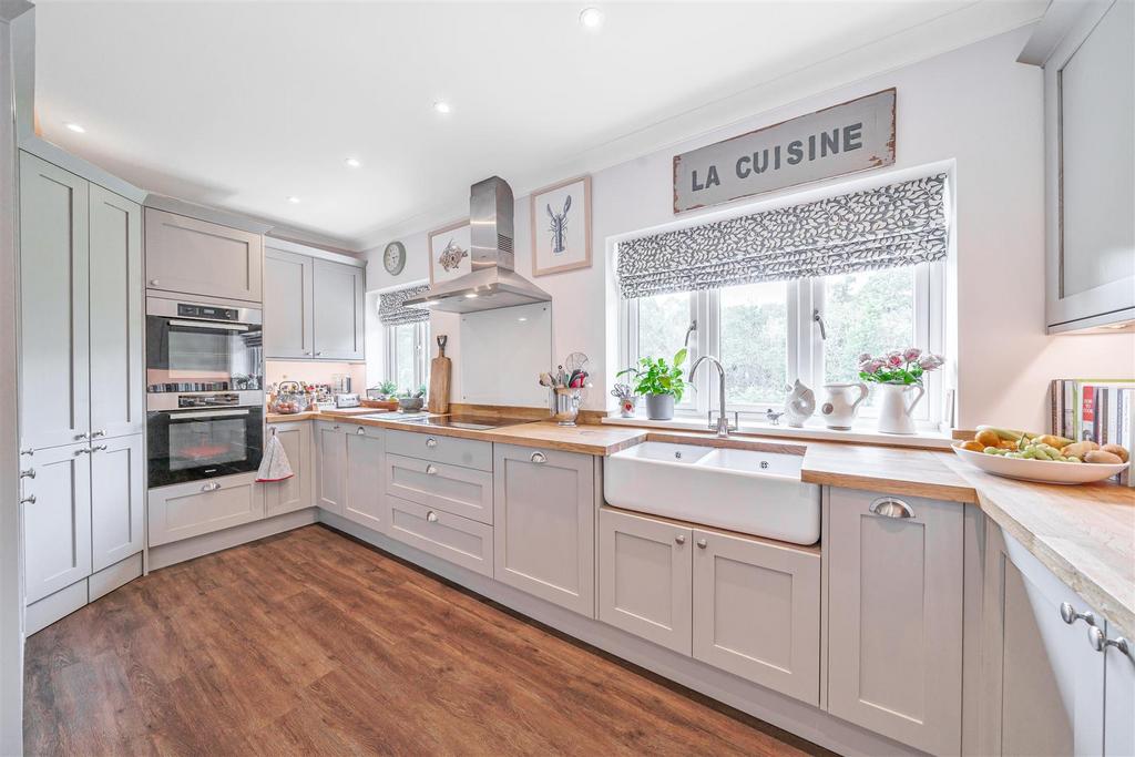 Kitchen/Breakfast Room