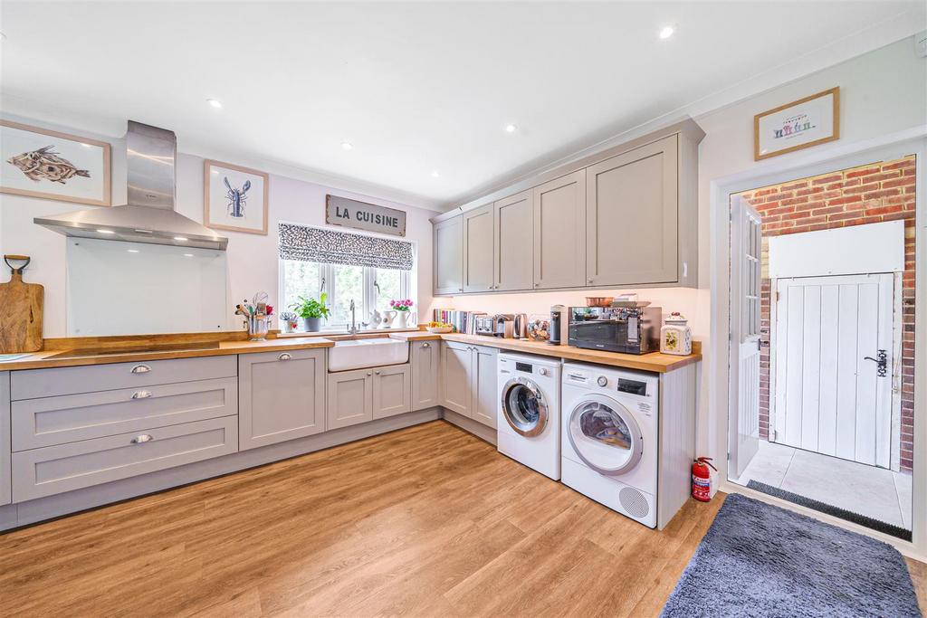 Kitchen/Breakfast Room