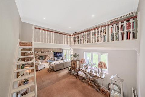 The Spinney Forest Drive, Kingswood, Tadworth, KT20 6LN
