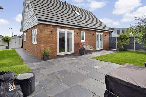 3 bedroom detached house for sale, Bellevue Road, Whitstable