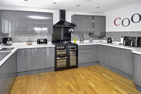 28 Bellevue Road, Whitstable, CT5 1PY