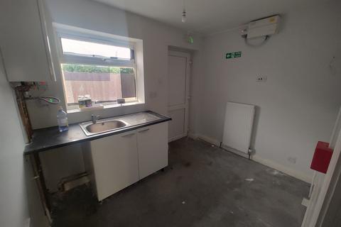 Property to rent, Warwick Road, Sparkhill B11