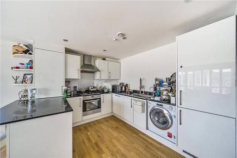 2 bedroom apartment for sale, Zodiac Close, Edgware, Middlesex