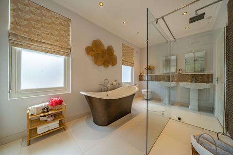33 The Drive, Tonbridge, TN9 2LR
