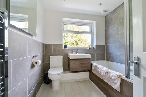 18 Glebe Road, Weald, Sevenoaks, TN14 6PB