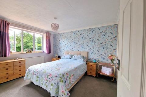 Cherrywood Church Road, Flixton, Bungay, NR35 1NU