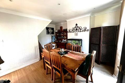 3 bedroom house to rent, Ridgeway Drive, Bromley, BR1