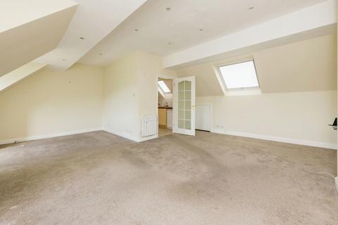 1 bedroom apartment for sale, Lakeside Gardens, Chapel Road, Ashford, Kent