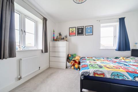 13 Broadleaf Close, Basingstoke, RG23 7FQ
