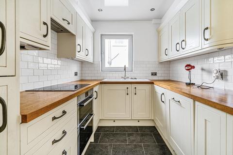 6 Bela Avenue, Milnthorpe, LA7 7QT