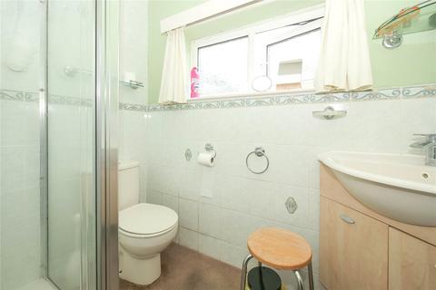 14 Kings Drive, Bradford, BD2 1PX