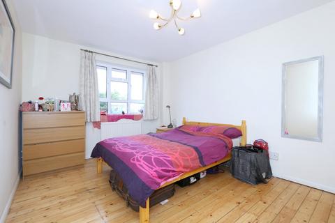 3 bedroom flat to rent, Liverpool Road, Angel