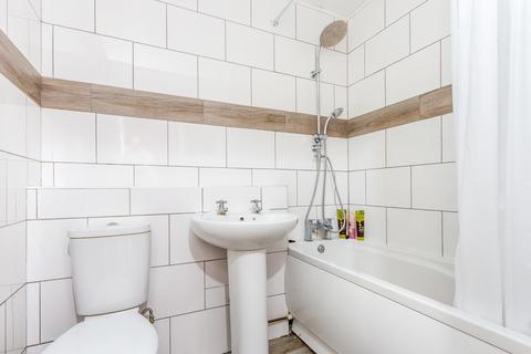 100c Irchester Road, Rushden, NN10 9XQ