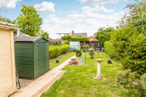 2 bedroom semi-detached house for sale, Rose Avenue, Rushden NN10