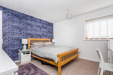 1 bedroom flat for sale, Chichele Court, Rushden NN10