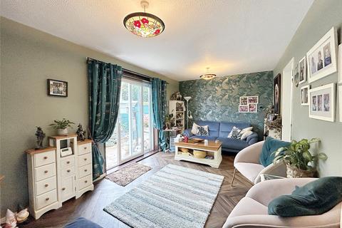 16 Arundell Close, Westbury, BA13 3UA