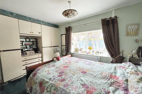 16 Arundell Close, Westbury, BA13 3UA