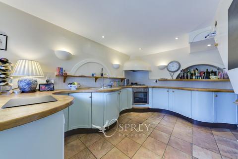 Honeysuckle Cottage Church Close, Caldecott, Market Harborough, LE16 8RN