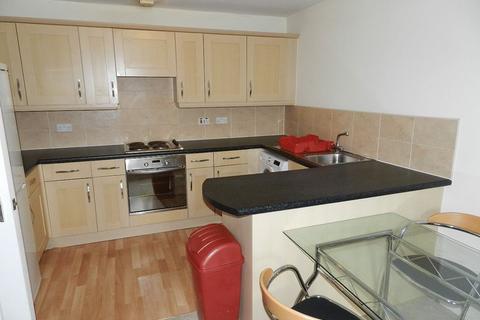 2 bedroom apartment to rent, Abbots Mews, Burley, Leeds