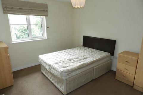 2 bedroom apartment to rent, Abbots Mews, Burley, Leeds